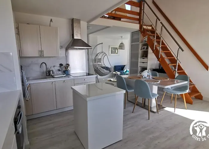 La Sirene - Loft Moderne Et Lumineux Avec Vue Panoramique Sur Mediterranee Et Port De Plaisance Frontignan