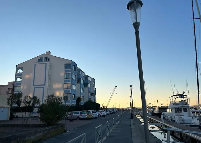 La Sirene - Loft Moderne Et Lumineux Avec Vue Panoramique Sur Mediterranee Et Port De Plaisance Frontignan