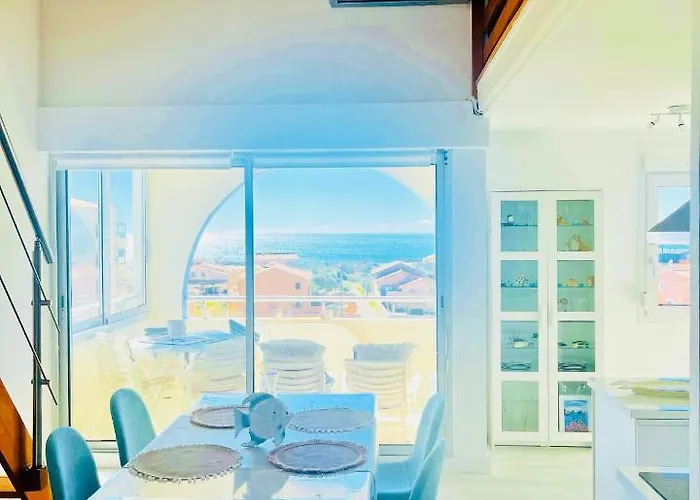 Apartment La Sirene - Loft Moderne Et Lumineux Avec Vue Panoramique Sur Mediterranee Et Port De Plaisance Frontignan