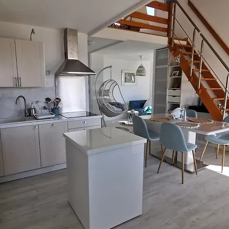 La Sirene - Loft Moderne Et Lumineux Avec Vue Panoramique Sur Mediterranee Et Port De Plaisance Frontignan