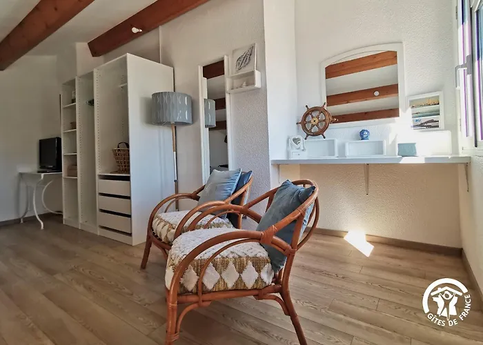 Appartement La Sirène - Loft Moderne Et Lumineux Avec Vue Panoramique Sur Méditerranée Et Port De Plaisance *